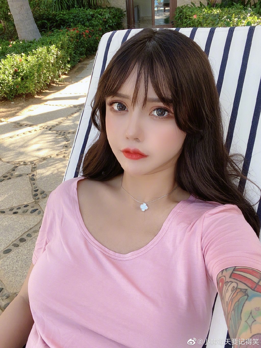 爆第35次動刀！百萬網紅「驚悚術後照」曝光　網傻眼：活到老整到老