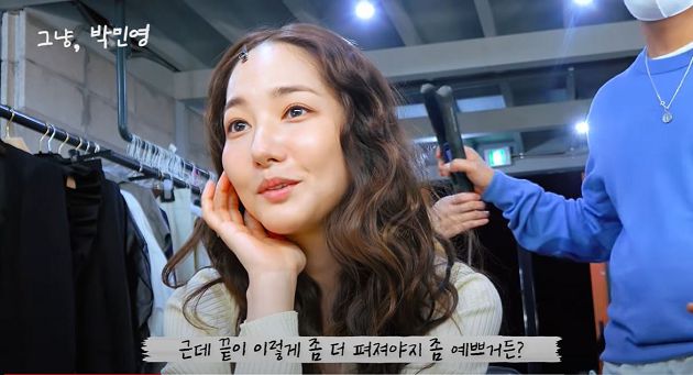 朴敏英「素顏曝光」！驚喜開設YT頻道：私生活全暴露