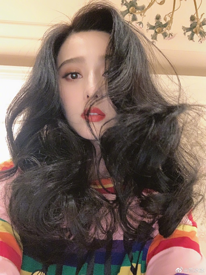 拒絕和弟合照！范冰冰親回「2字」吐露原因　網笑瘋：好狠的女人