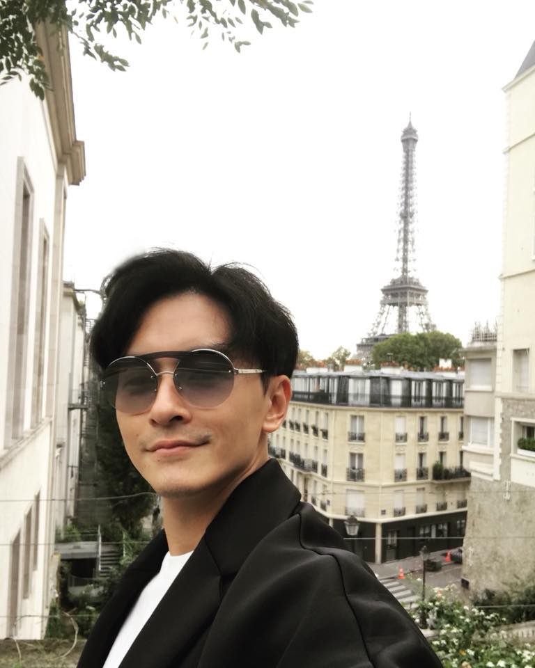 現在幾乎可說是Youtuber當道,也有不少藝人轉型搶當「油土伯」,像Selina和楊丞琳等人,知名主持人Lulu黃路梓茵更直言「準備轉型當Youtuber拚獎牌」。當然有「國民學長江直樹」之稱的鄭元暢也跟上這波熱潮,首度踏出了自拍自剪的第一步,和粉絲們分享一天從早到晚在忙什麼。