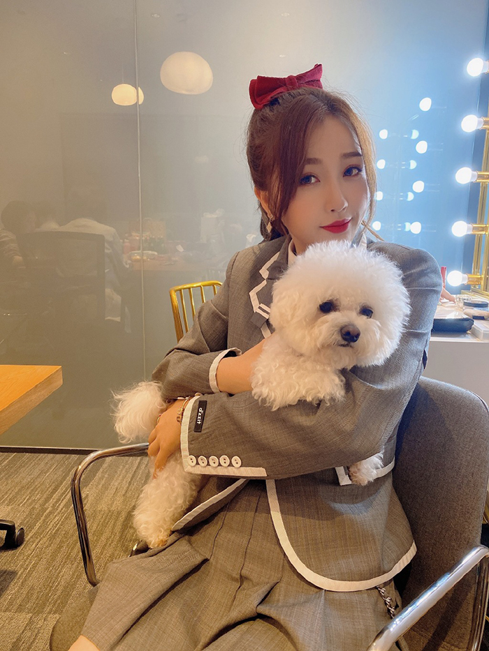 暴肥腫一圈!虞書欣「真實長相流出」 網:忘記P圖?