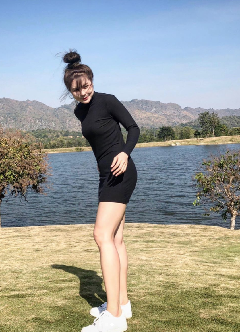 靠素顏走紅 「最正排球員」找到啦！私照曝光 男球迷激動：看球去！