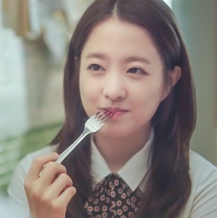 求學時期遭霸凌「丟牛奶 打頭」 朴寶英與加害者再相見 反應超驚人