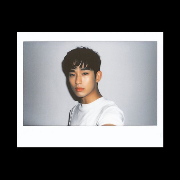 金秀賢「跑龍套」舊照曝光！「奶油肌」消失　網全看傻：整形了嗎？