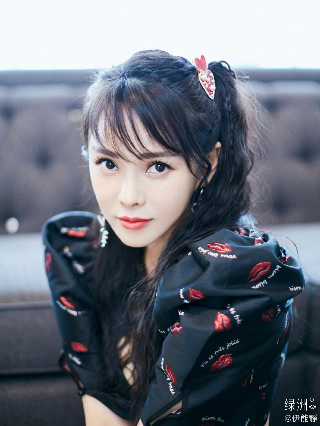 DISS隊友引熱議！伊能靜再點名她「人生很慘」　網氣炸罵爆：你也配？