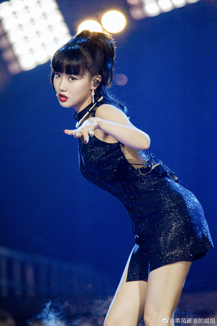 說好的不剪？鍾麗緹《乘風破浪的姐姐》「耳環突然消失」　網傻眼：欺騙觀眾