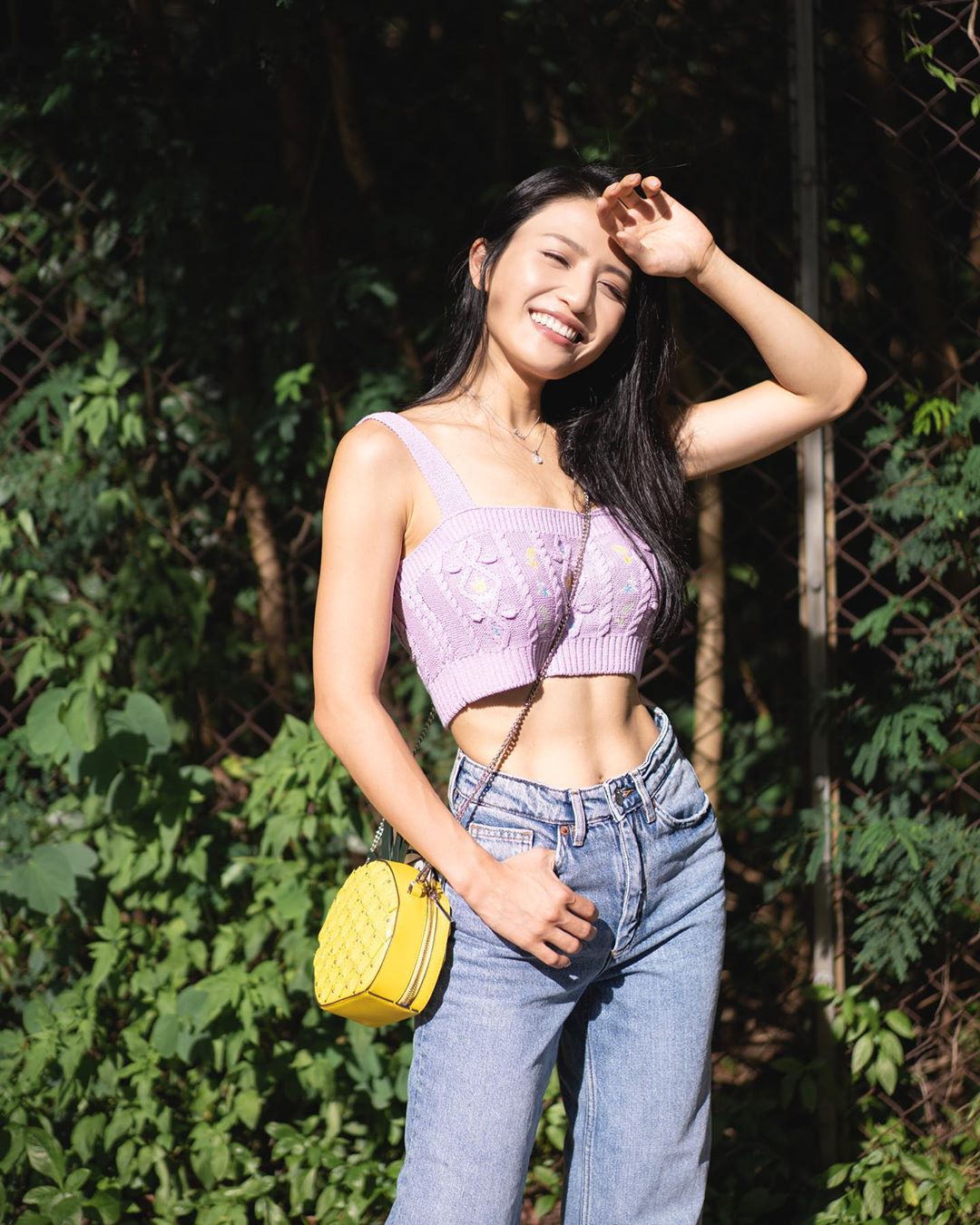 巨球包不住！「港版瑤瑤」辣曬比基尼美照　驚見超大「不明黑點」！