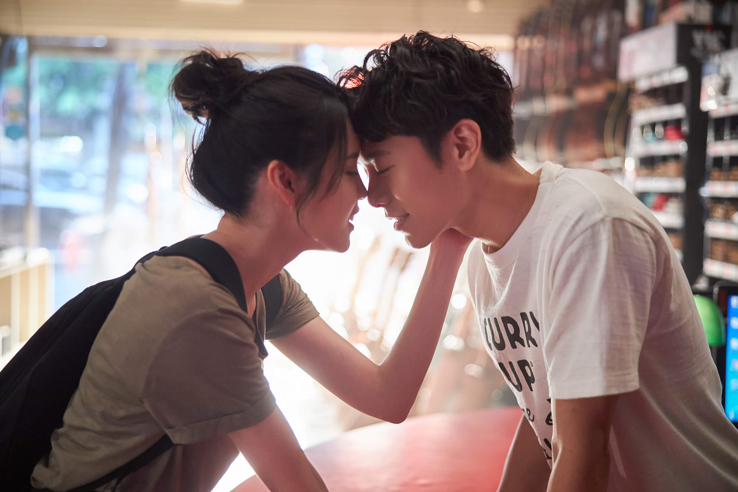 韋禮安「尺度大突破」獻螢幕初吻!笑稱:謝謝予希帶我登大人