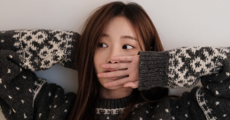 「我沒有選擇權,只能這樣延續夢想」!MOMOLAND妍雨深夜吐心聲 網疑非自願退團