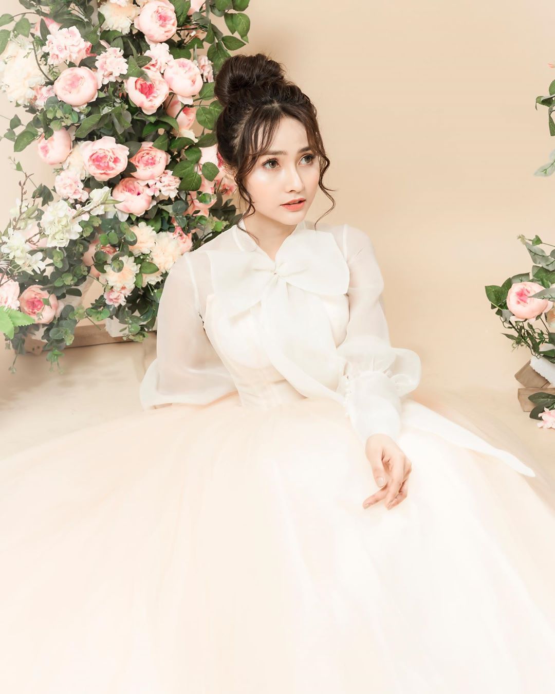 全身只穿內內!超兇正妹「上空辣照」流出 網全暴動:太美!