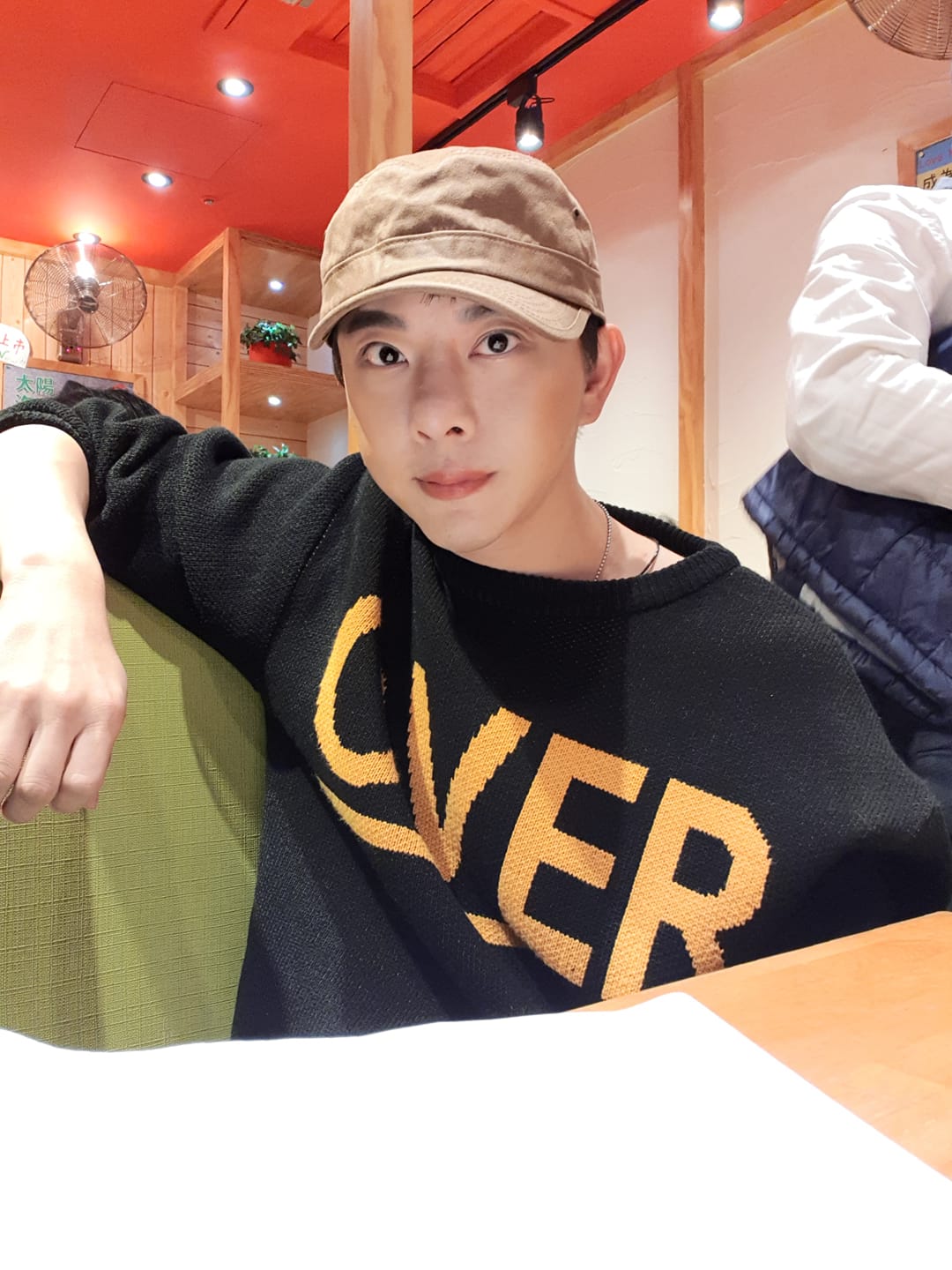 再補一刀! 知名經紀人轉發新聞 痛批伊能靜:不懂感恩