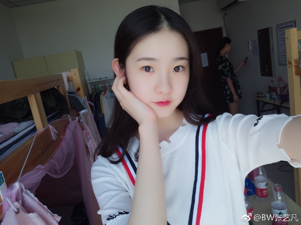 「淚失禁」慘被罵爆!張藝凡《創造營2020》成功出道 網氣炸:為什麼不是她?