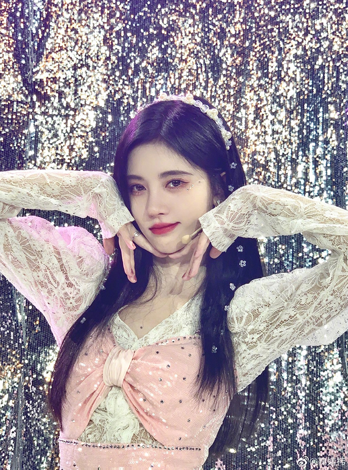 因「4000年一遇美女」封號數次崩潰!鞠婧禕首回應「稱號由來」:我覺得我很普通
