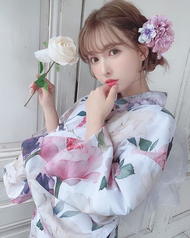 Cup再升級！三上悠亞「雪白巨球」包不住：曝光UP原因