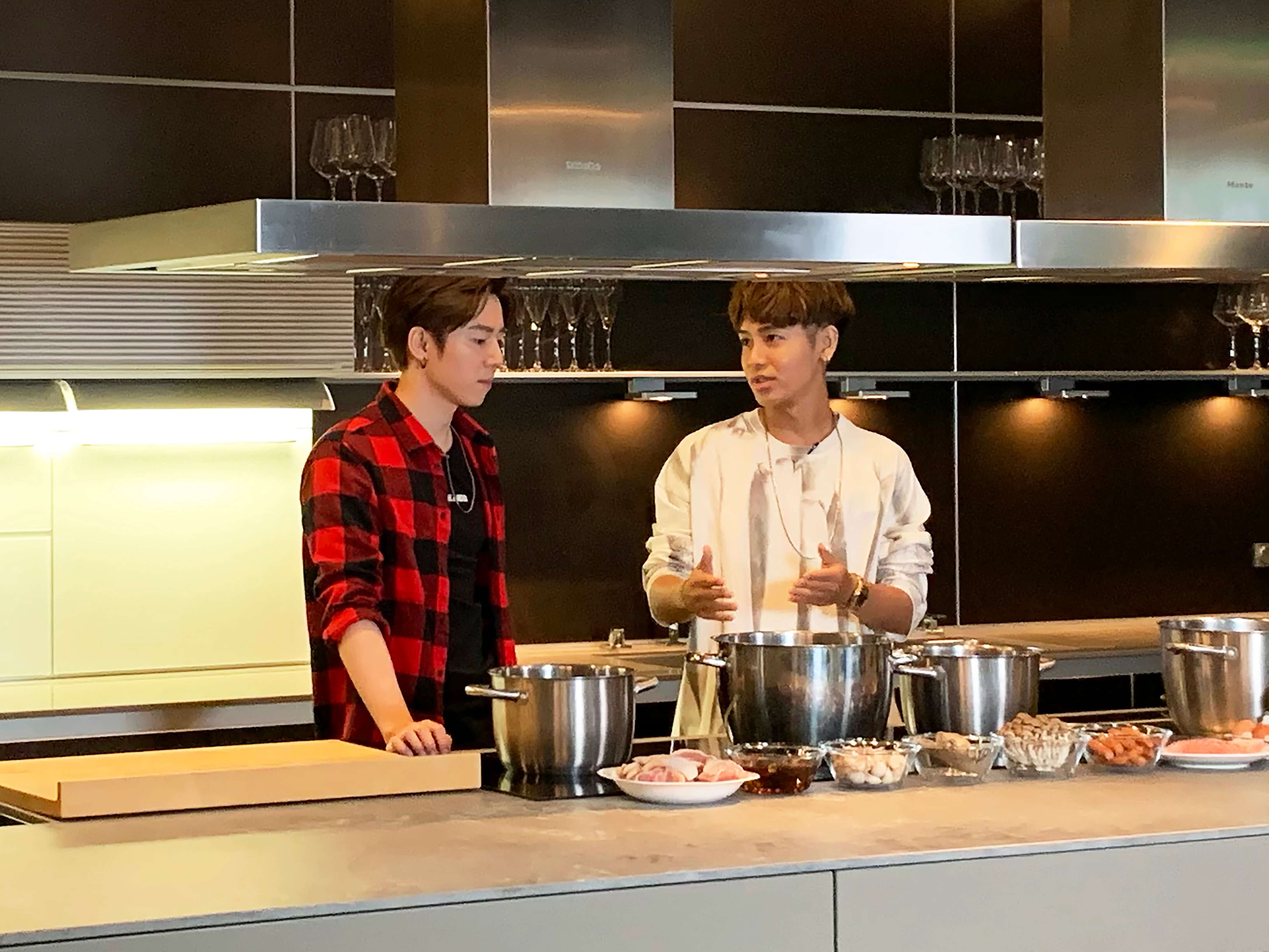 陳零九現身力挺!蔣卓嘉「轉戰當網美」 玩遊戲輸到底