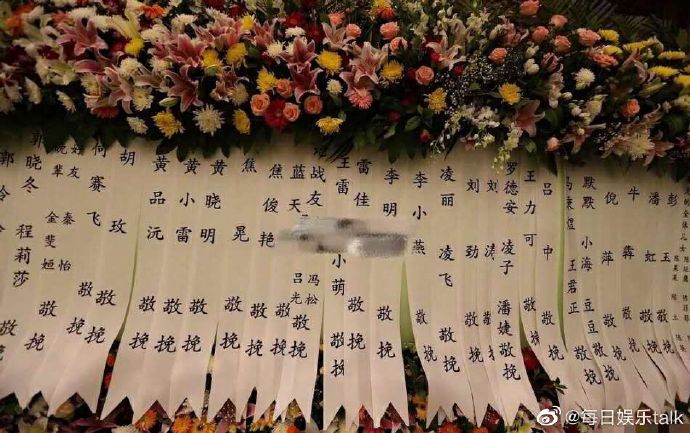 曾爆愛玩出名!網抓黃曉明、Angelababy再傳婚變「關鍵證據」:真的離了