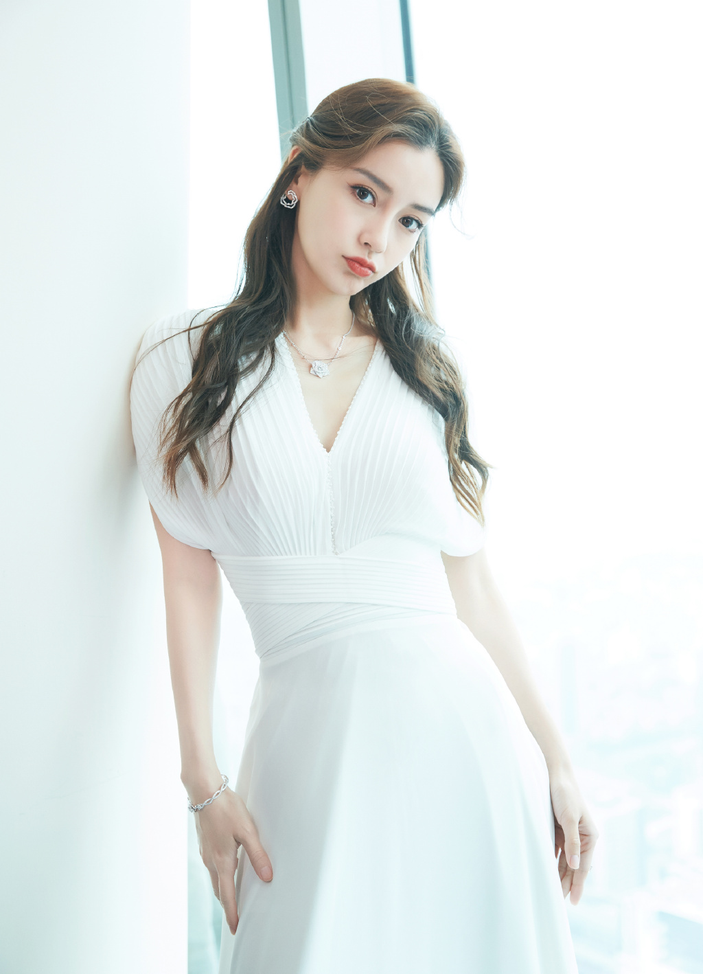 曾爆愛玩出名!網抓黃曉明、Angelababy再傳婚變「關鍵證據」:真的離了