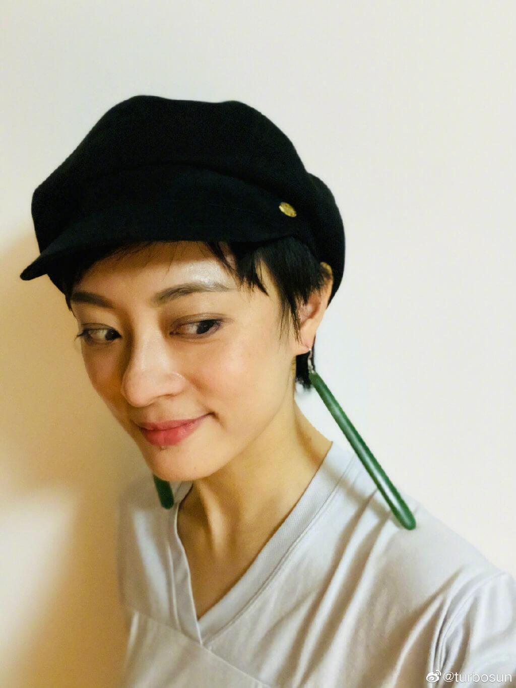 《甄嬛傳》娘娘終於留長髮！孫儷「罕曝新髮型」嚇歪網：太美！