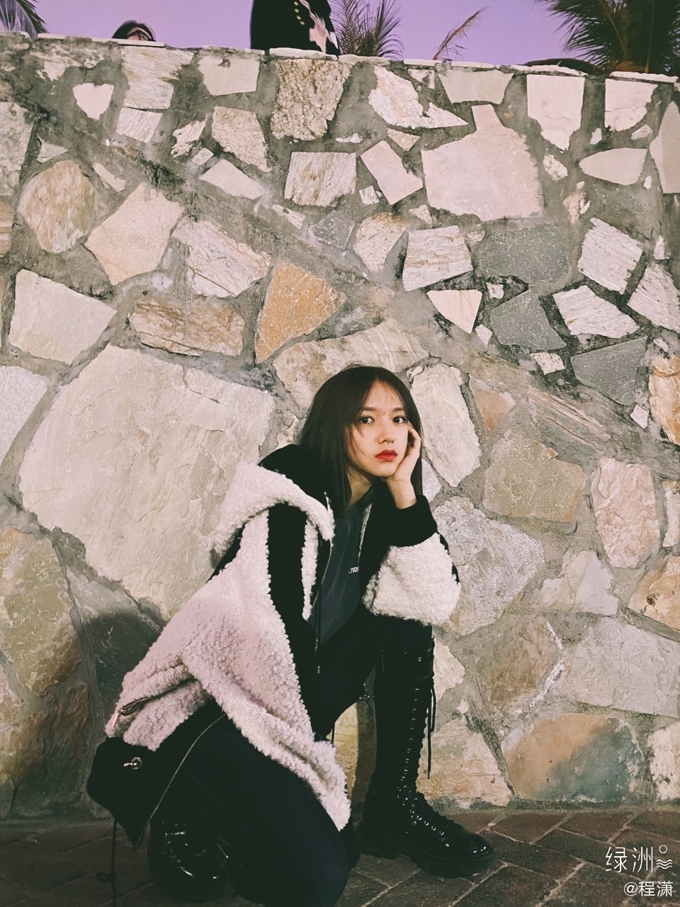 不再回歸「宇宙少女」?程瀟「微博改名」 粉絲失望掀論戰!