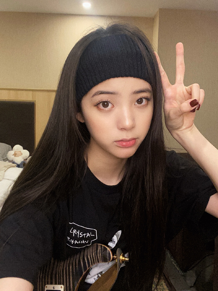 歐陽娜娜耍大牌?片場爆「私下模樣曝光」 網:當藝人真爽