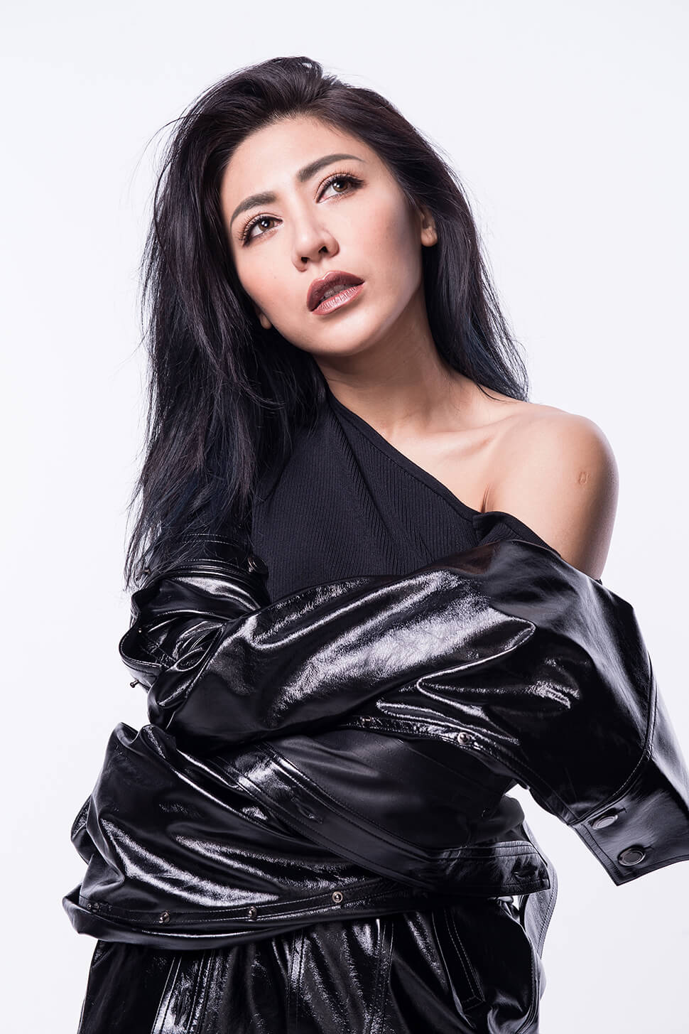 電影《野雀之詩》主題曲曝光!艾怡良傾訴:愛比死更寂寞