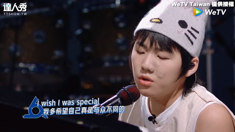 影/18歲「怪物少年」唱哭鄧紫棋!淚崩吐心酸:曾以為別人都討厭我