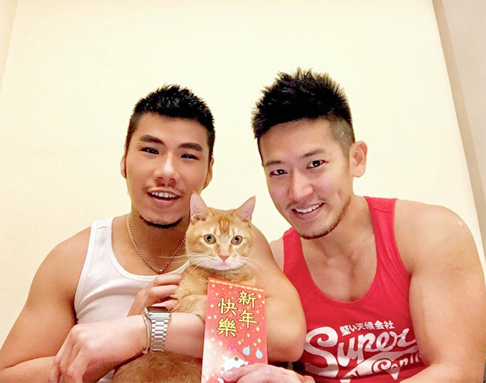 「投資理財」一直都是深受各個族群關注的話題,但看似複雜的一堆專業名詞讓許多人望而卻步。《柴鼠兄弟》致力於將投資相關等知識化繁為簡,把一堆複雜的原理拆解成「連新手也能懂」的內容。兩人清晰的口條以及邏輯,讓許多股市小白紛紛找到了投資方向,更多次在PTT登上熱搜,就連許多電視台財經網紅、投資老手也都是該頻道的忠實觀眾。