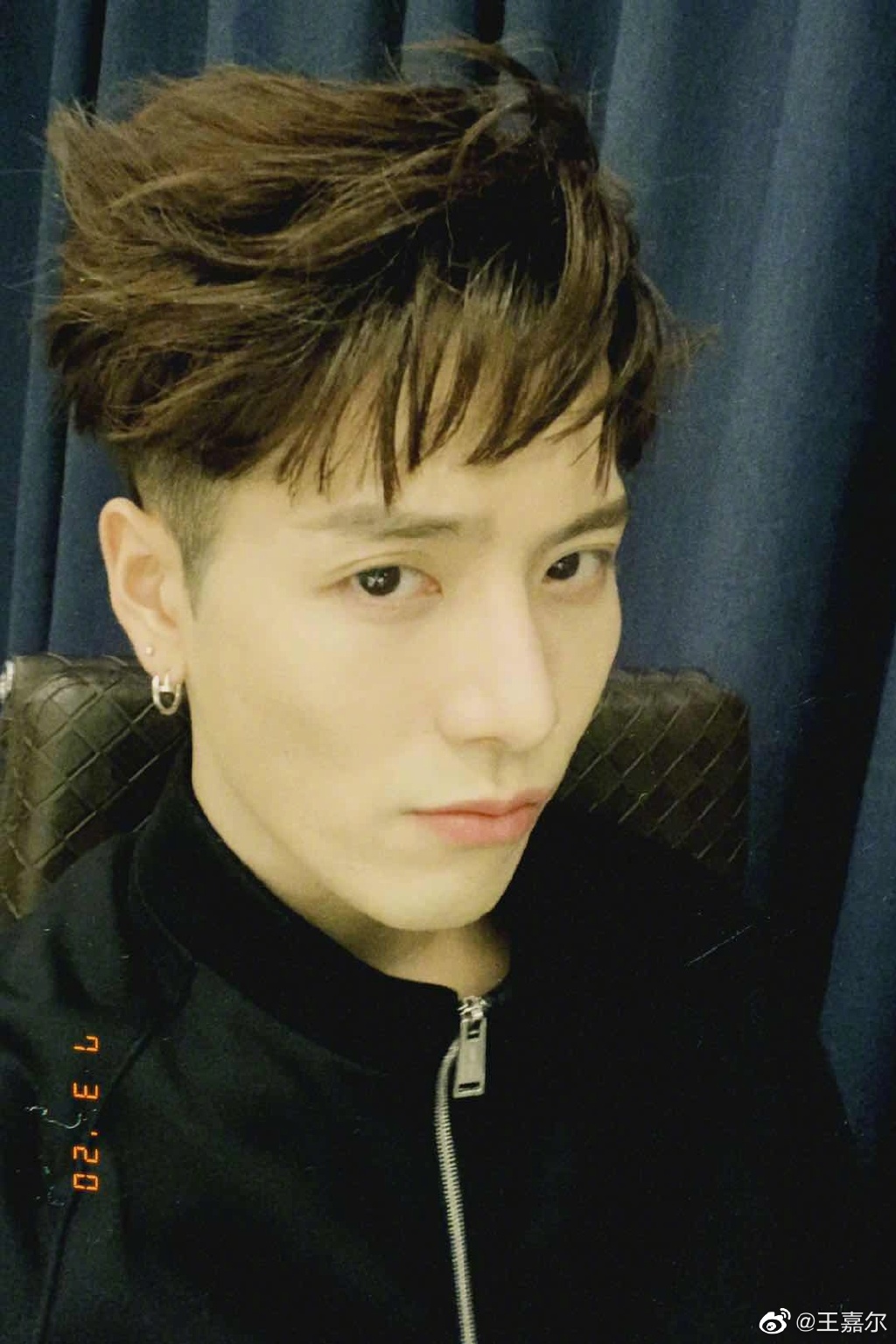 好身材太猛！王嘉爾超狂「鯊魚肌炸裂」　女粉全噴血！