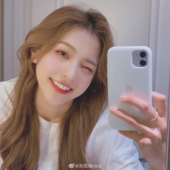 素顏照崩壞！抖音女神「暴肥腫一圈」　網嚇歪：根本兩個人！