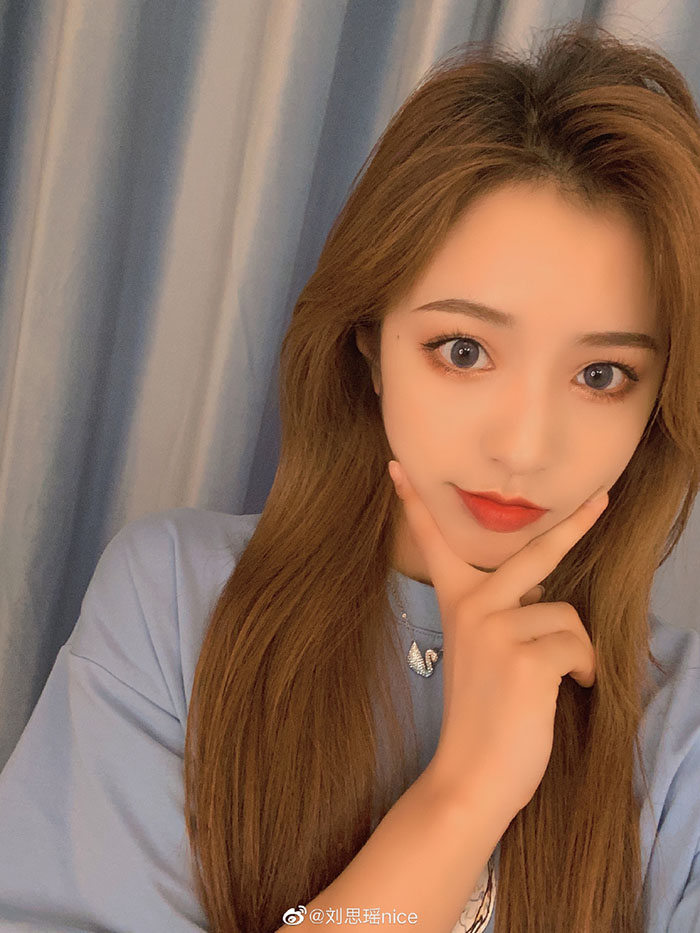 素顏照崩壞！抖音女神「暴肥腫一圈」　網嚇歪：根本兩個人！