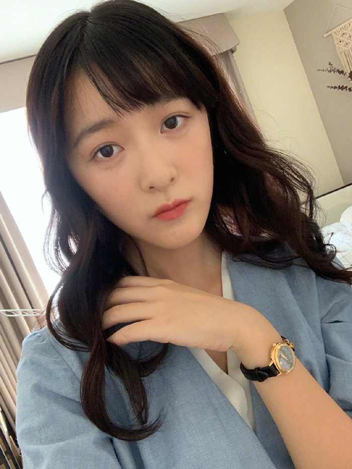 臉垮成大媽！《長江七號》徐嬌「無P圖流出」　網嚇歪：根本40歲！