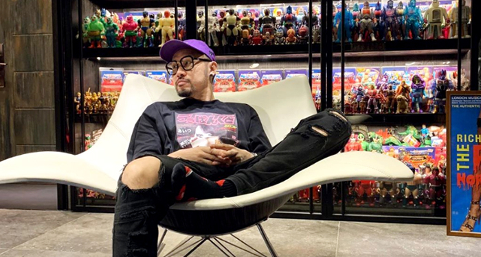 熱狗「首度公開千萬豪宅」!「私房錢厚度」引網驚嘆:只有屌可以形容