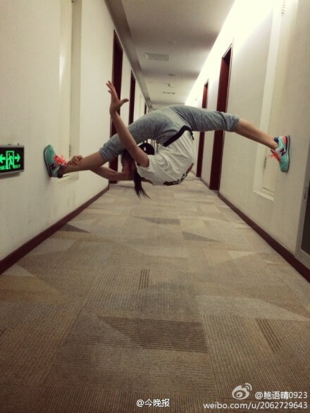 劈腿超過180度!體操女神「一字馬」爆紅 28歲還單身