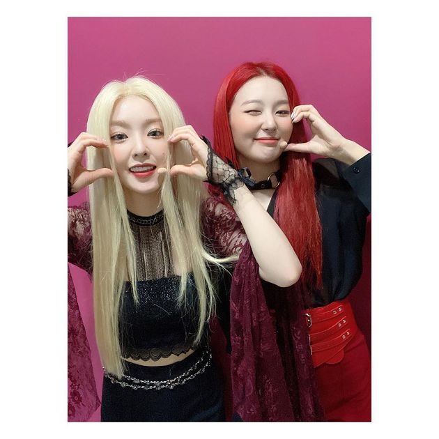 Irene一頭金髮是假的！公開「脫假髮過程」　影迷直呼：很可憐