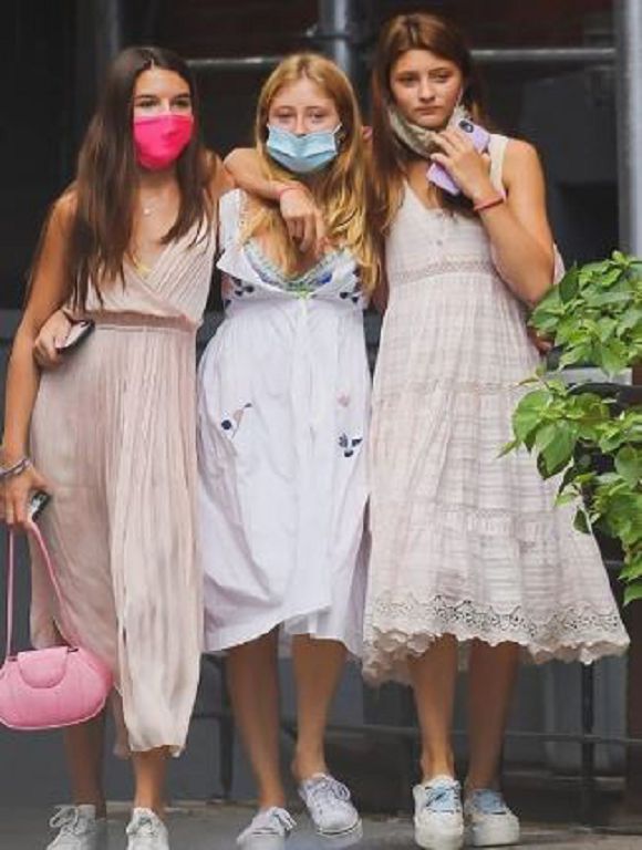 4歲就有「千萬衣櫃」！阿湯哥離婚8年　「14歲獨生女」近況曝光