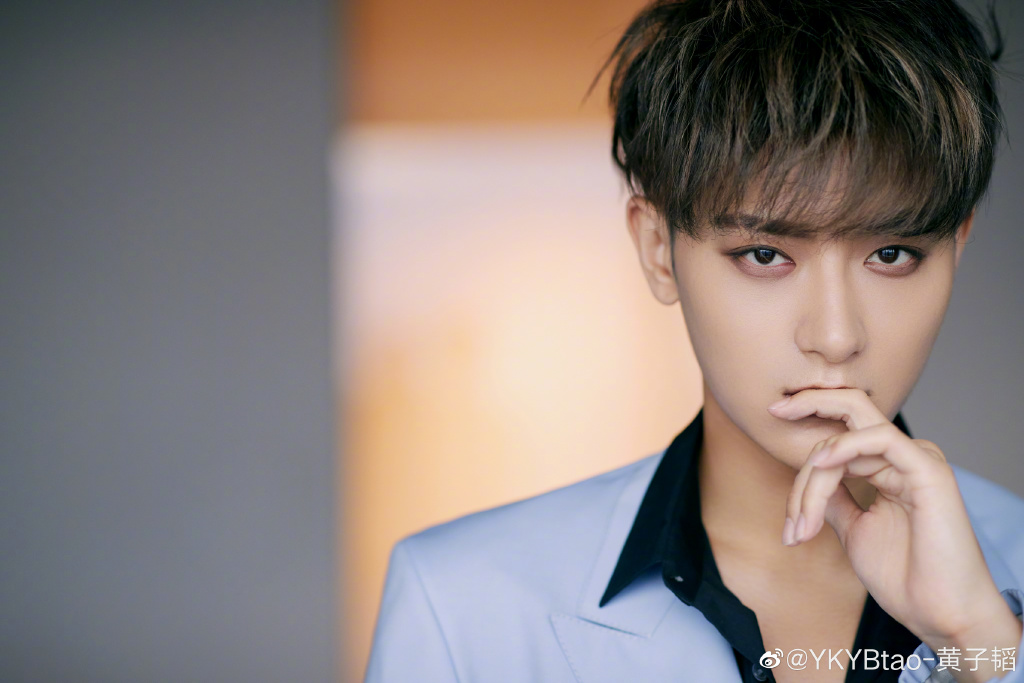 火箭少女成員「慘被公開羞辱」!黃子韜曝「演藝圈黑幕」:噁心的太多了