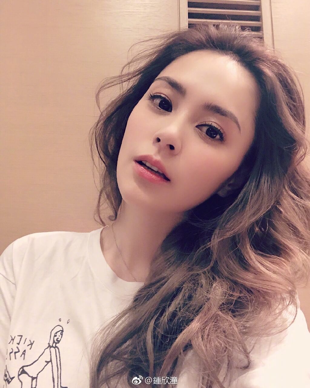 婚變打擊太大?阿嬌「暴肥腫一圈」 網全嚇歪:確定是本人?