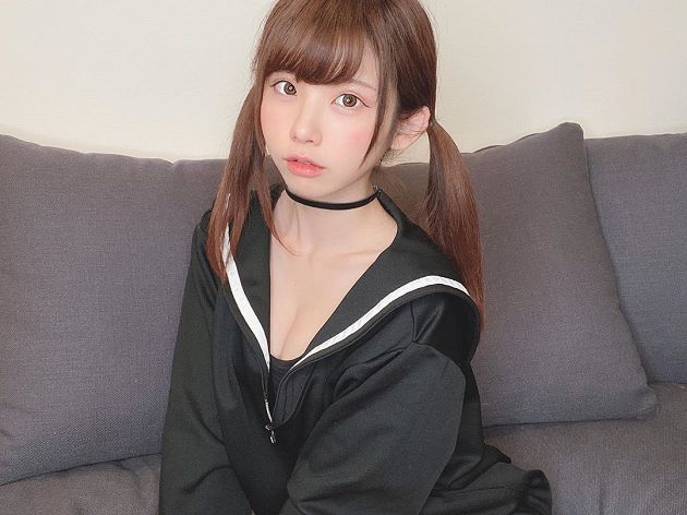 照片「裙子突消失」!超兇Coser挨轟「陪睡賺錢」回擊:我工作很多