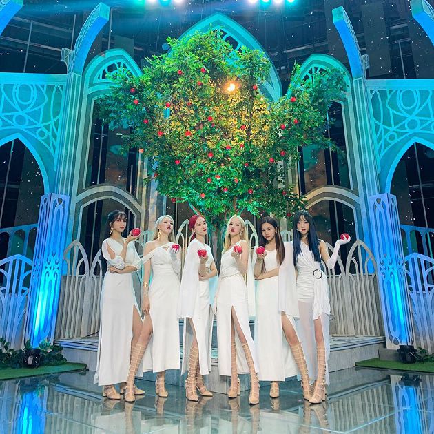 打破清純形象！GFRIEND「薄紗亮相」搶下第一位　網全呼：長大了