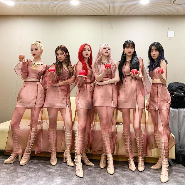 打破清純形象！GFRIEND「薄紗亮相」搶下第一位　網全呼：長大了