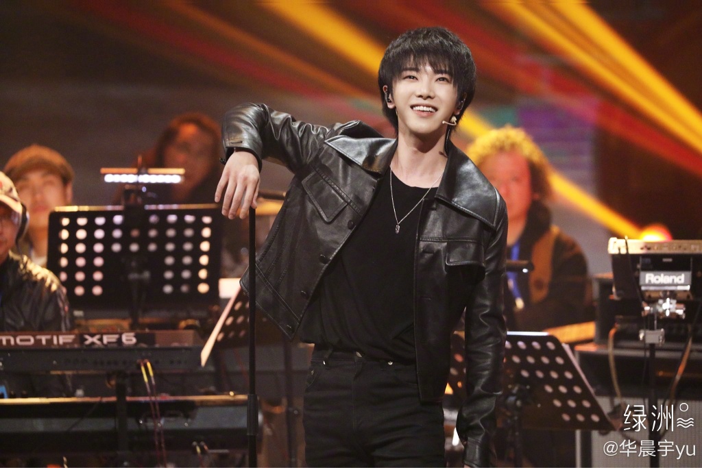 有顏真的可以任性！華晨宇「頭髮又剃光」　「造型曝光」網全嚇歪！