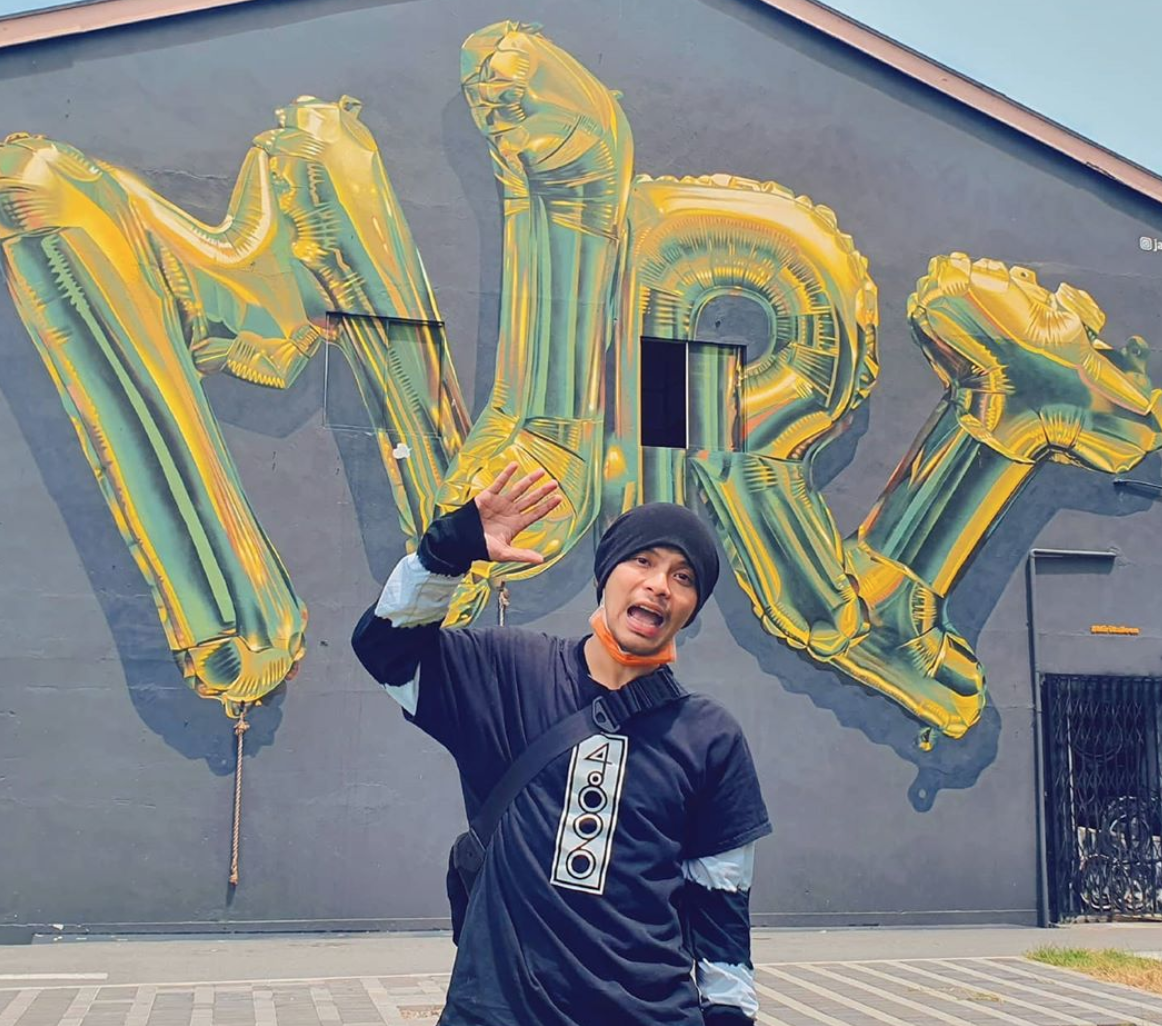 黃明志新歌MV神還原轉大人方式 自爆:看謎片看到跟鄰居對罵