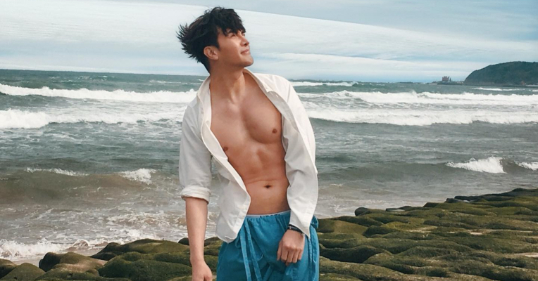 密友曝光？謝佳見和「他」牽手遊台東　狂讚對方：難怪那麼甜