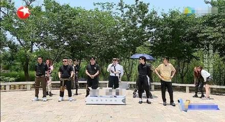 剛出道就耍大牌？THE9趙小棠《極限挑戰》被罵爆　網傻眼：太不敬業