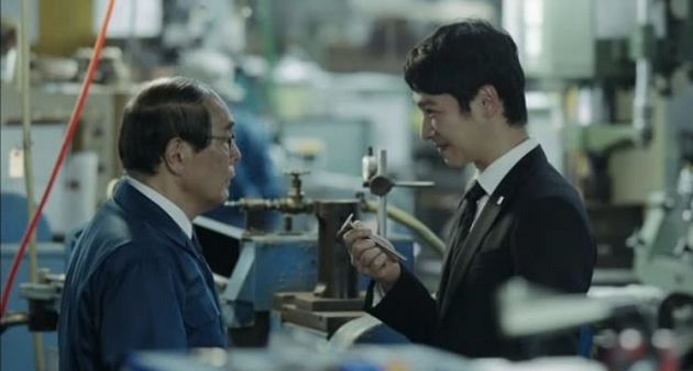 因疫情延3個月上！《半澤直樹2》第一集冒台灣國旗「重播全消失」