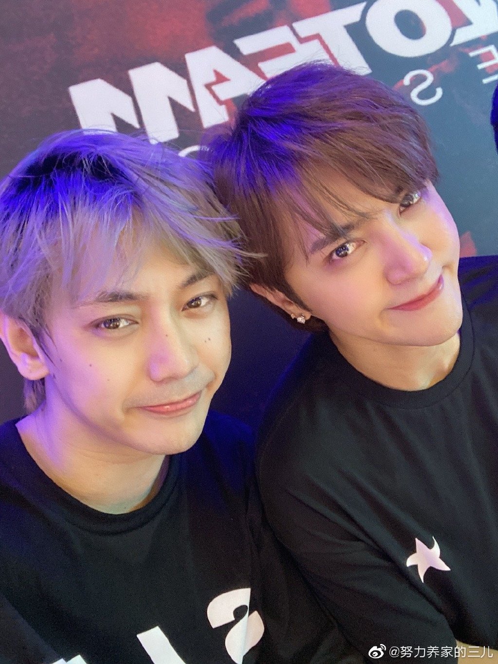 周揚青爆「復合羅志祥」？網抓「合照亮點」傻眼：臉都被打腫！