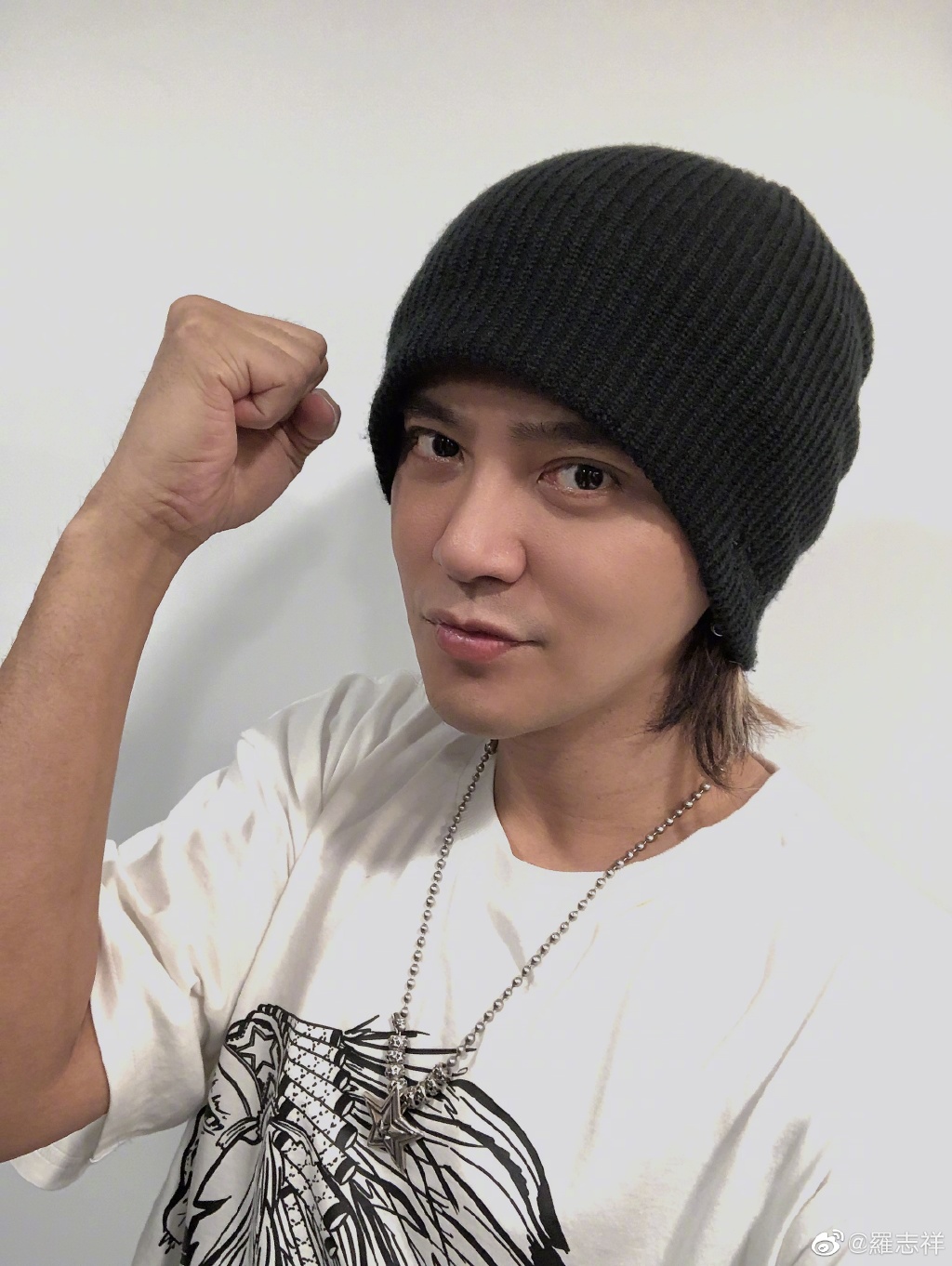 周揚青爆「復合羅志祥」？網抓「合照亮點」傻眼：臉都被打腫！