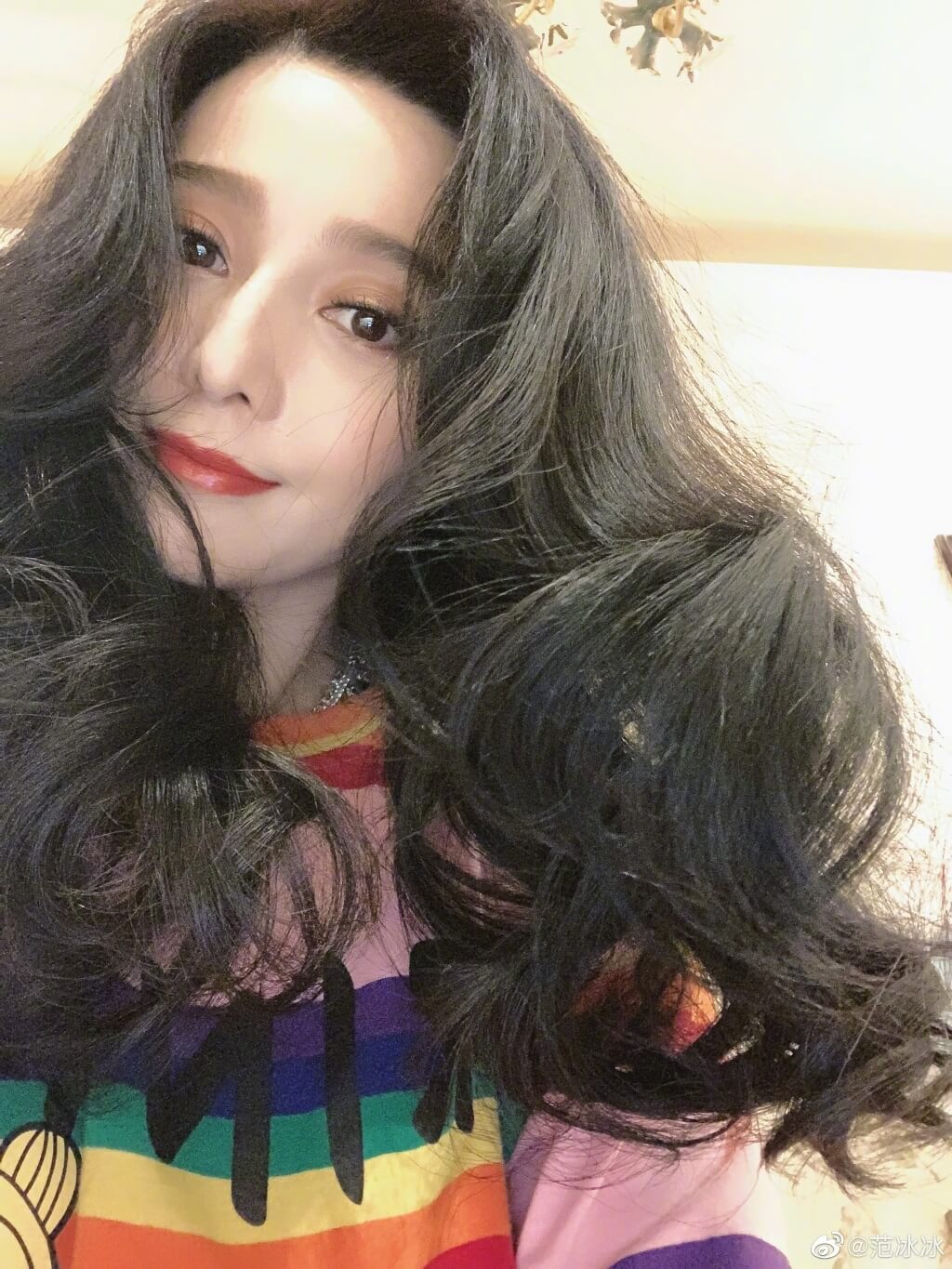 分手一年終鬆口!范冰冰自曝「和李晨分手心情」:曾半夜爆哭