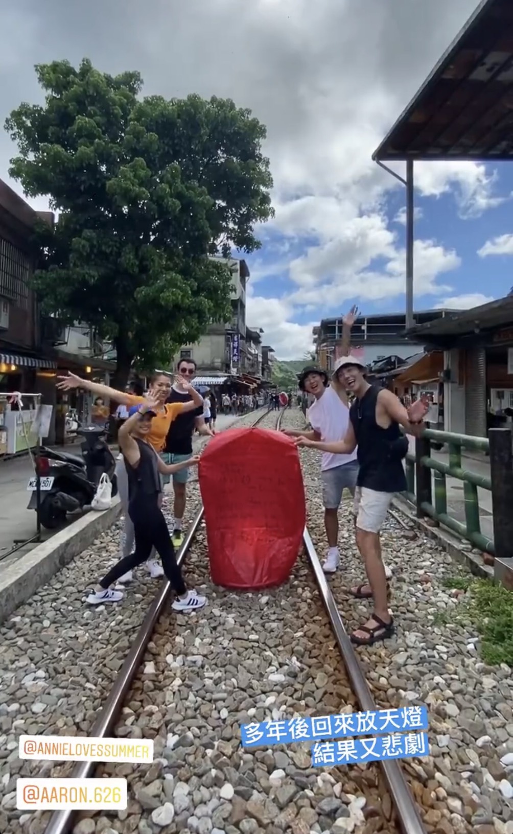 7年前「誤燒天燈」爆紅  女主播舊地重遊雪恥 一轉身：悲劇重演