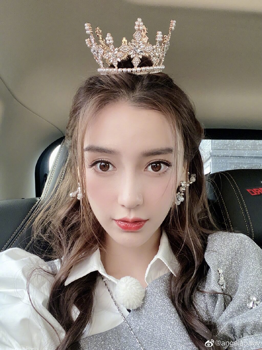 明星很好賺？Angelababy遭爆「無戲可演」　圈內人曝內幕：常常虧錢